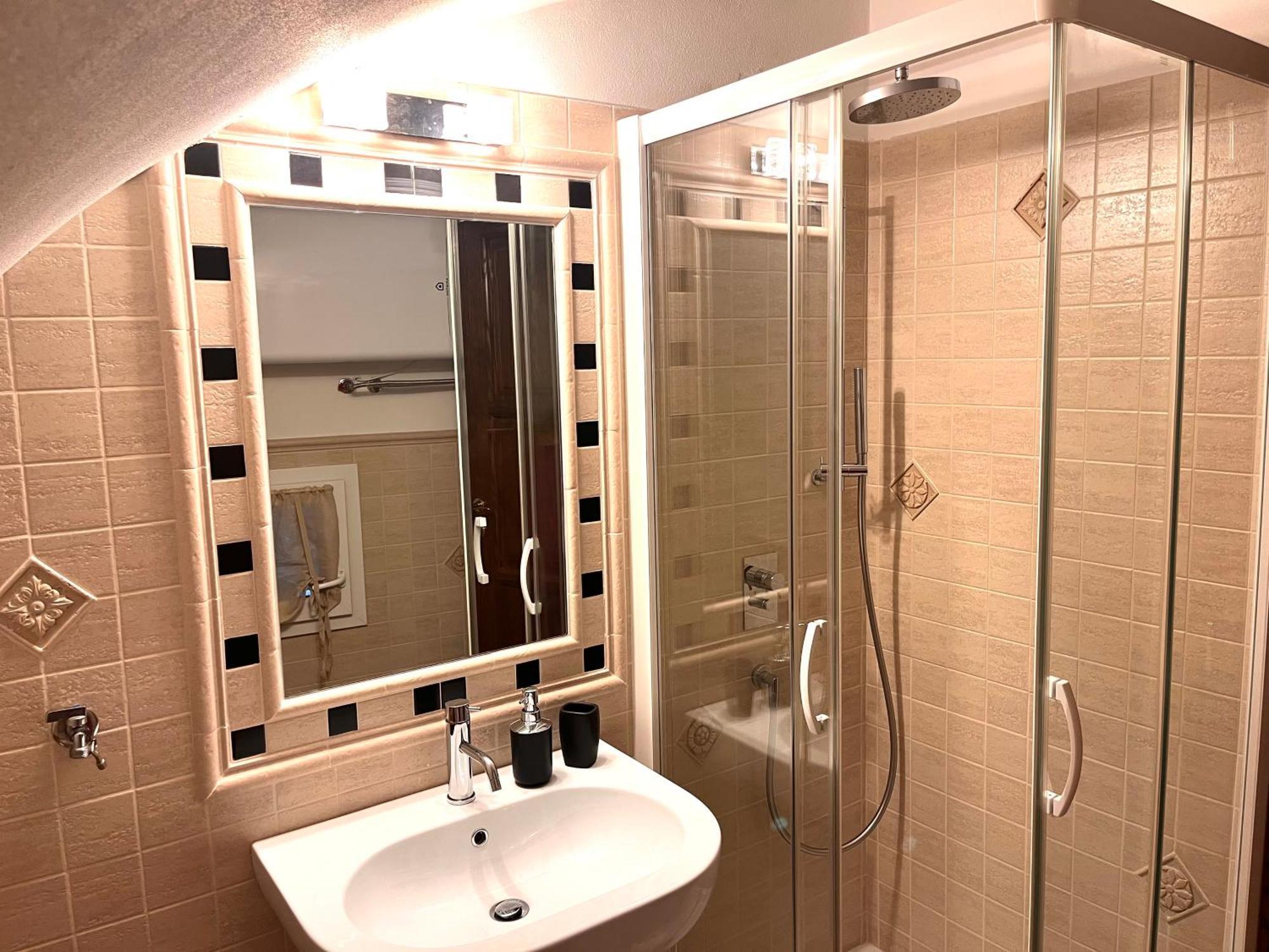 Ca' Pecina - Casa Vacanze Dolceacqua Ngoại thất bức ảnh